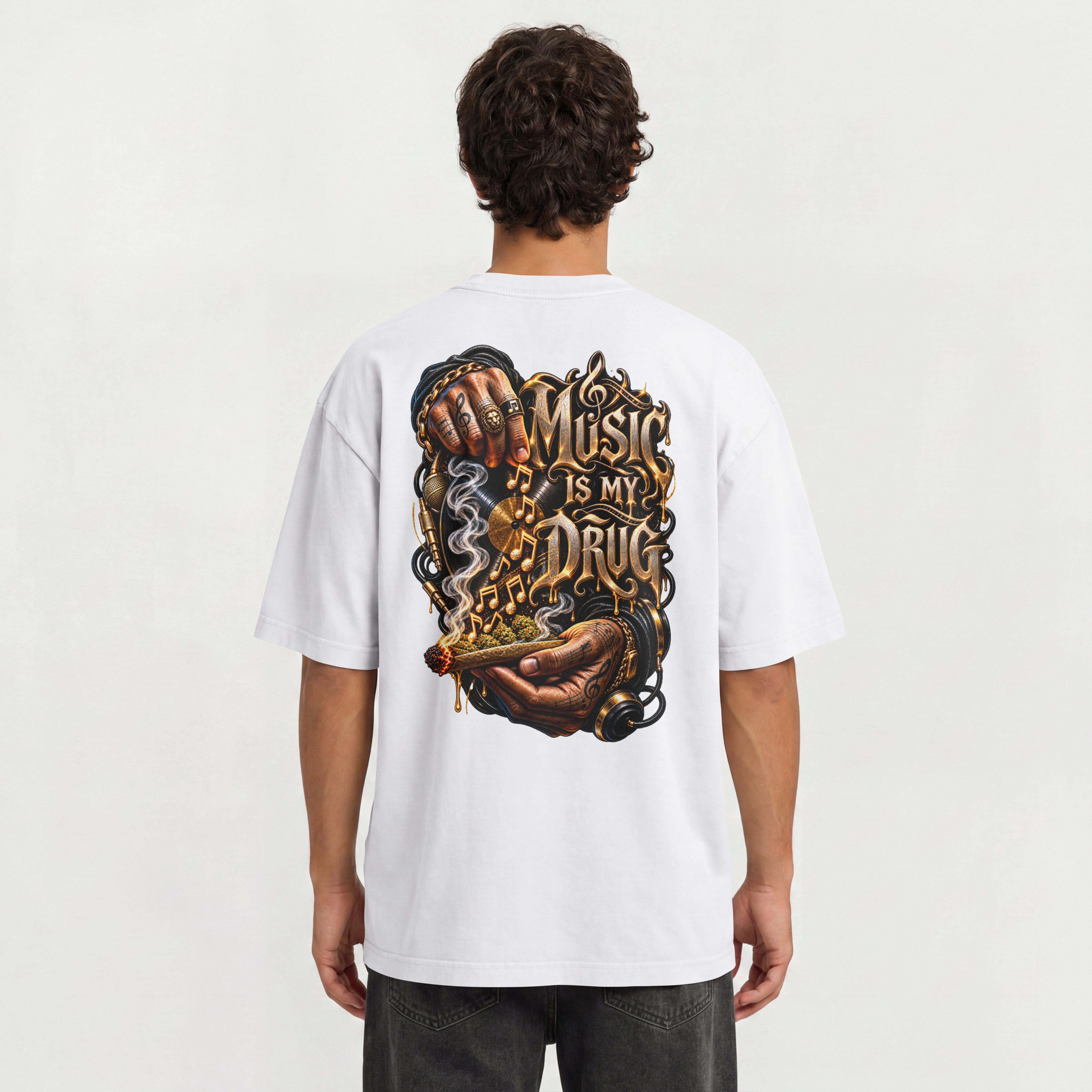 UNISEX STREETWEAR OVERSIZED T SHIRT - MUSIC IS MY DRUG