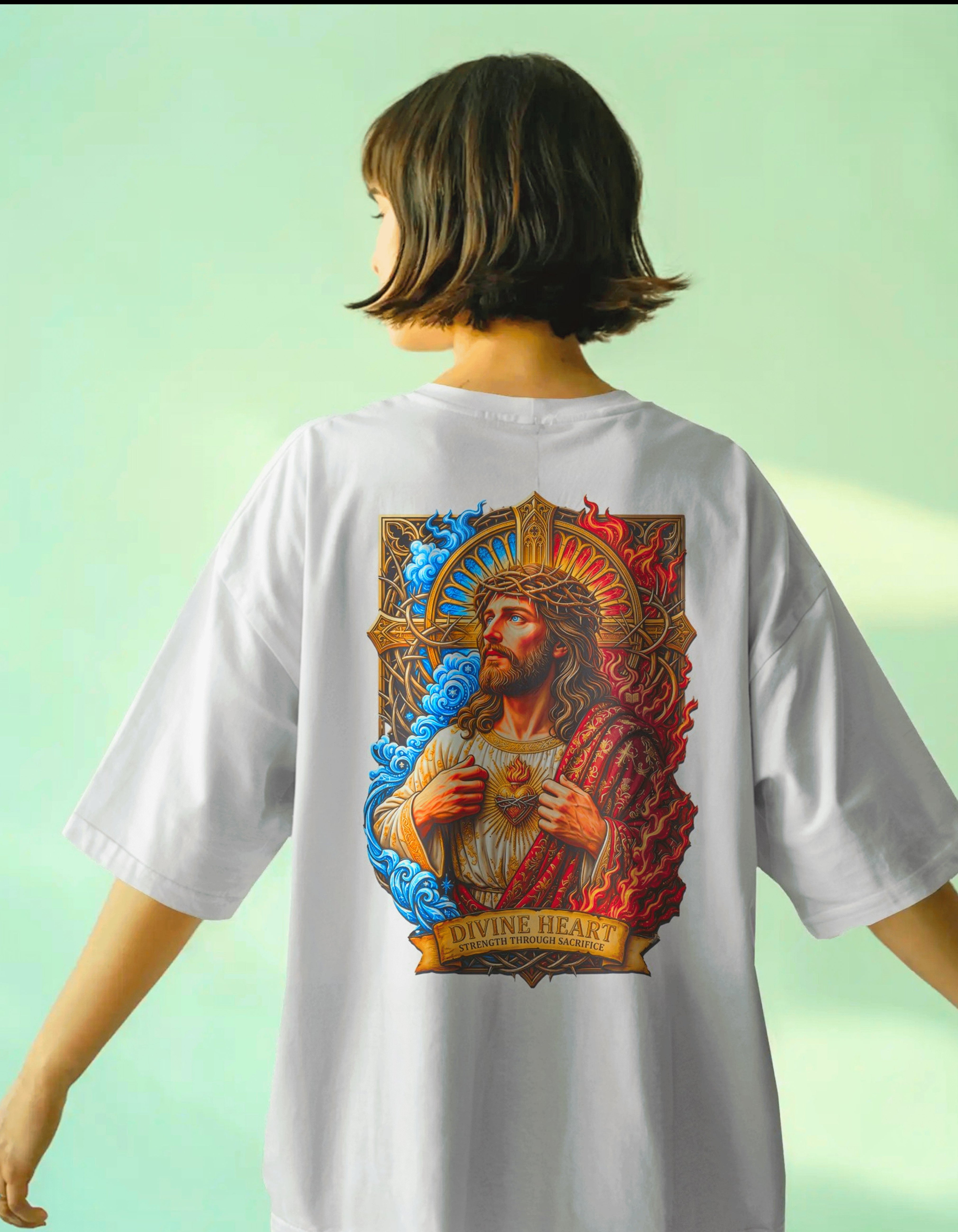 WOMENS OVERSIZED DIVINE T SHIRT - JESUS ✞