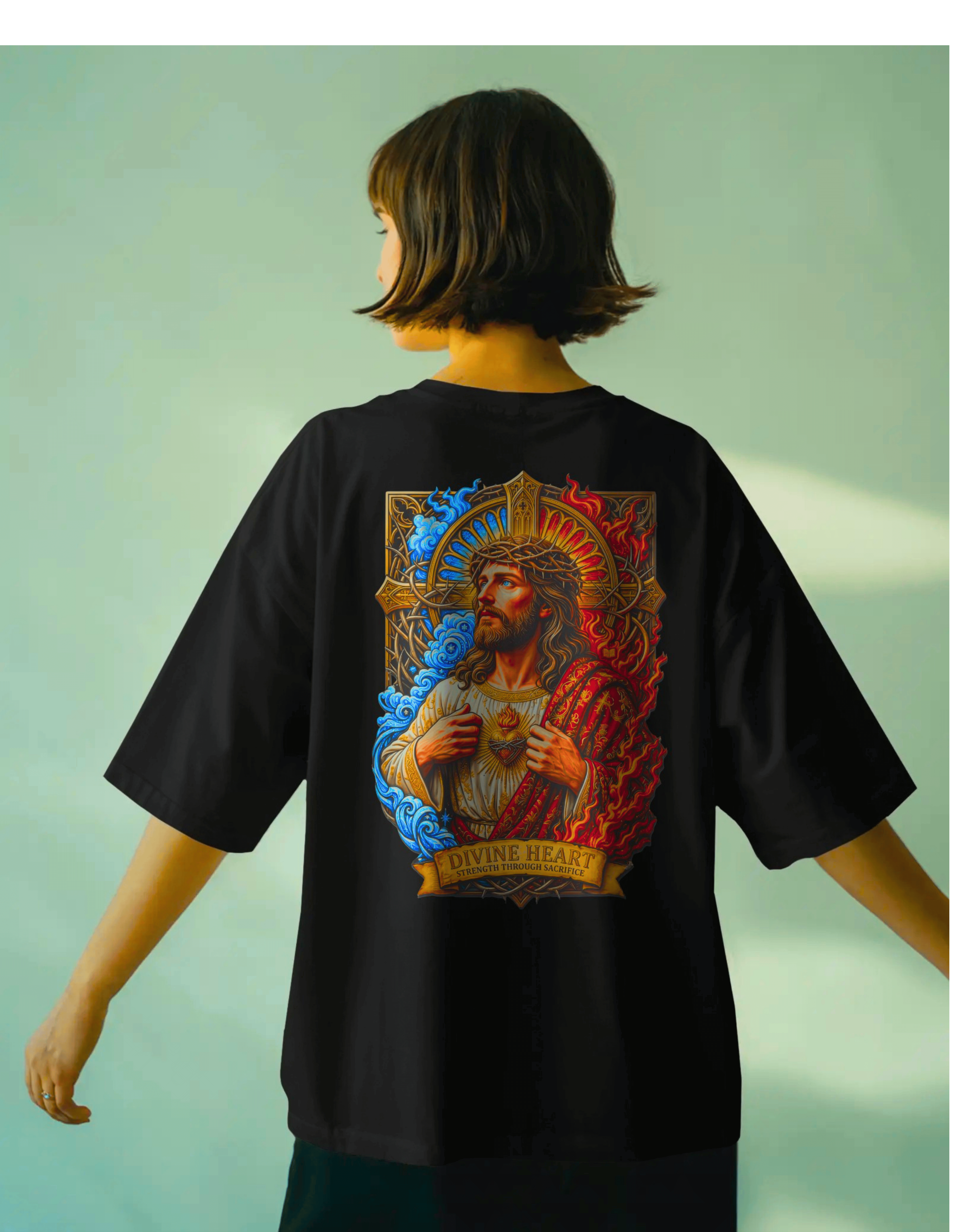 WOMENS OVERSIZED DIVINE T SHIRT - JESUS ✞